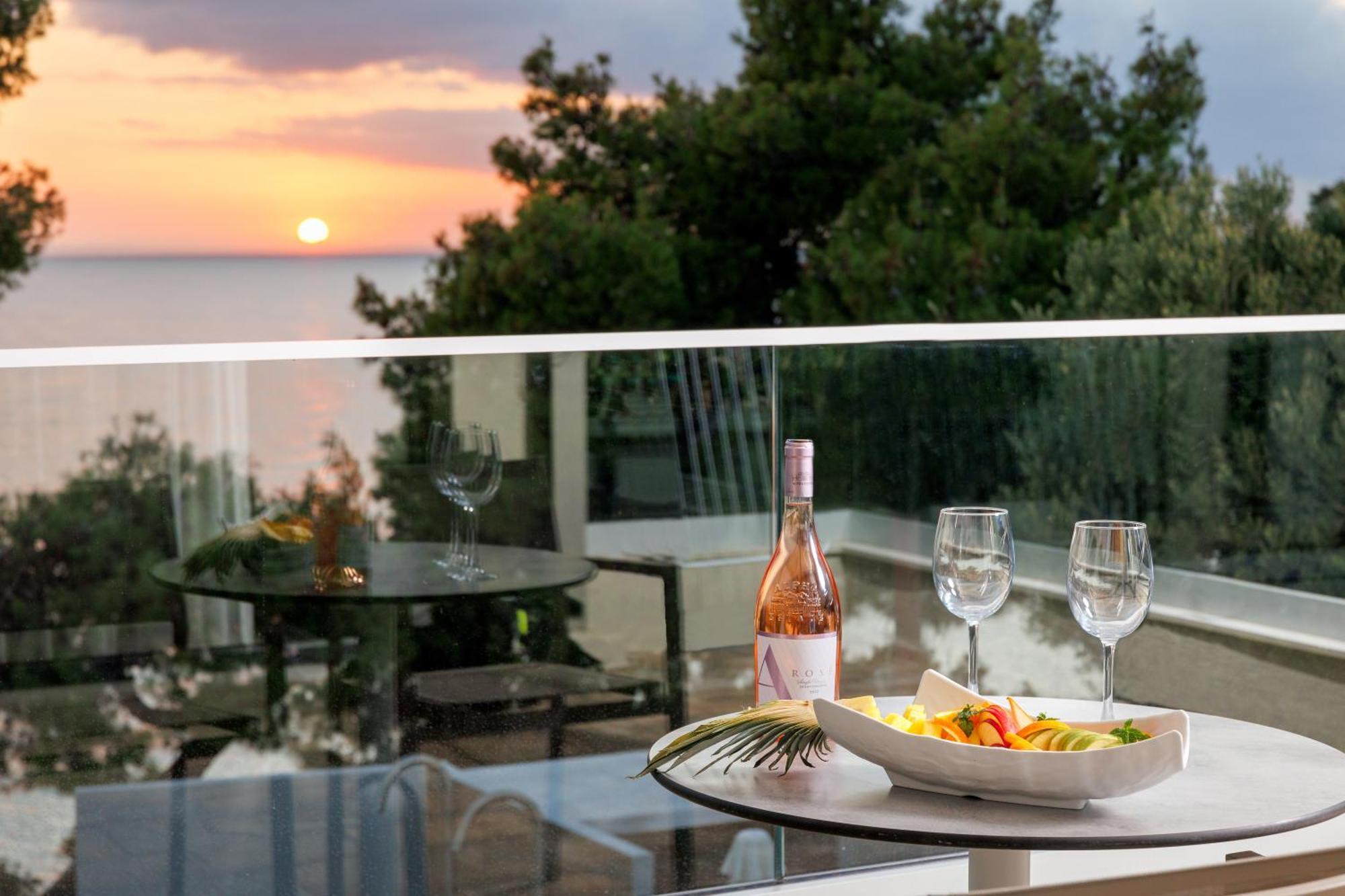 Casa Bloo Adults Only Hotel Elia Nikitis Exterior photo